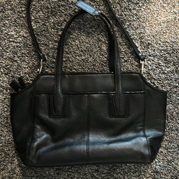 AUTHENTIC. COACH Taylor Bette Mini Tote Black Leather Cross Body Bag - Picture 2 of 3